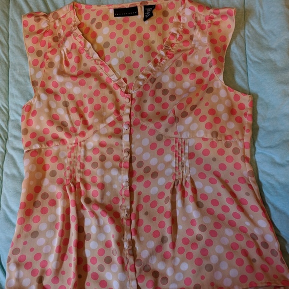 Apostrophe Polka Dot Sleeveless Shirt - Picture 3 of 8